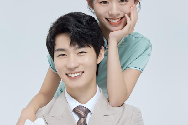 简约新中式旗袍婚纱照❤室内就选这一组