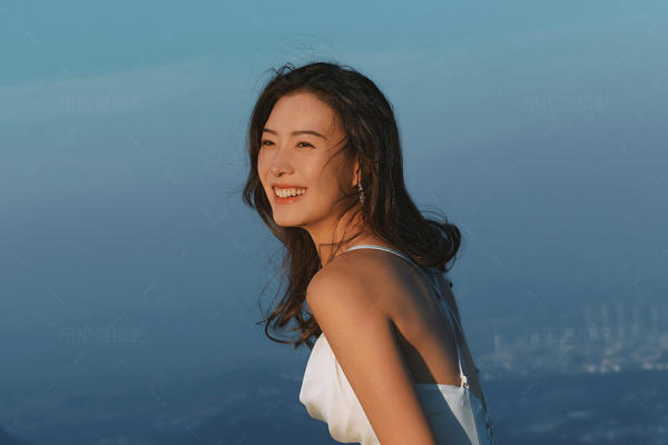 梦幻蓝婚纱照 场景任拍+无隐形消费