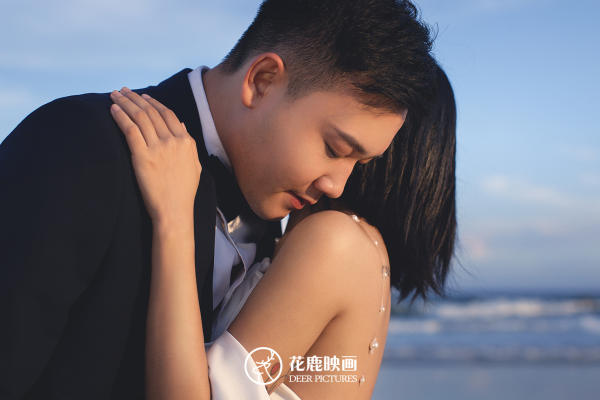 温柔纯净ins风海景婚纱照｜每一幕都充满故事感