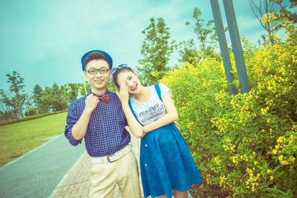 李先生&殷小姐