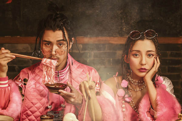 大同—鼎极新派婚纱摄影《疯狂的火锅》