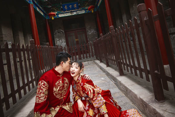 黄先生&王女士