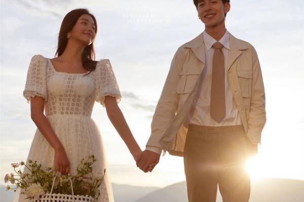 春夏必拍水滨婚纱照