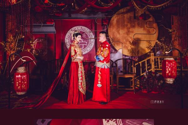 小家碧玉型中式婚礼      