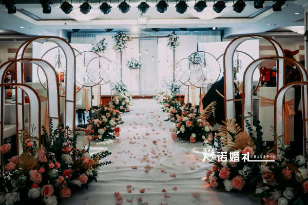 【密云爱诺婚礼】室内森系粉色小成本简约创意婚礼