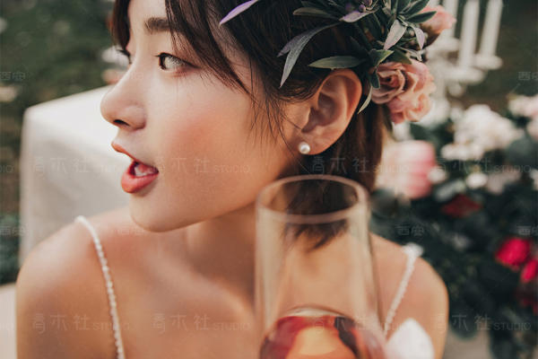ins森系风格婚纱照，你喜欢第几张？