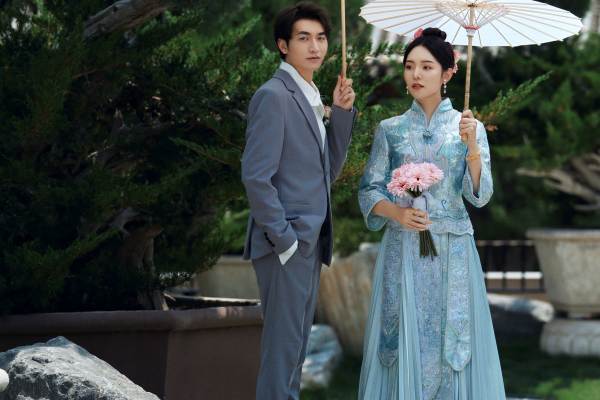 唯伊视觉婚纱摄影-古宅庭院