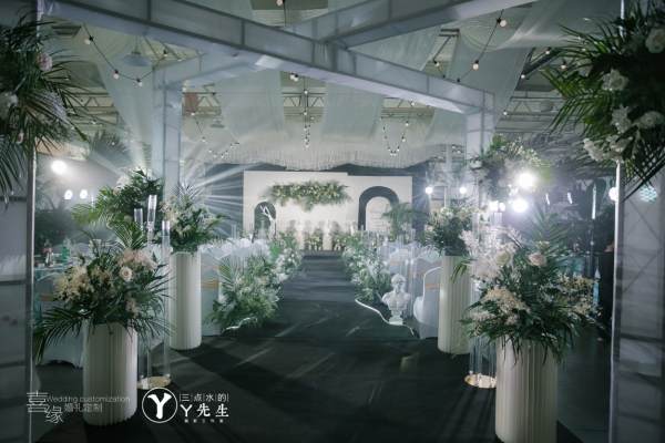 【蜜悦婚礼】当季流行白绿色婚礼