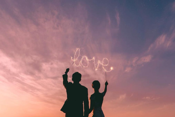 礁石，夕阳电影质感婚纱照