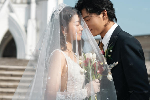 教堂森系婚纱照