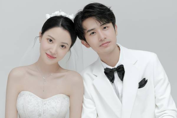 屈先生&陈女士              