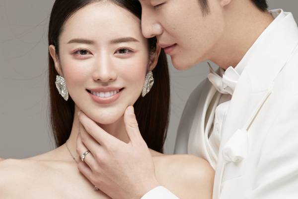 高定珠光婚纱照/榆林高端婚纱摄影