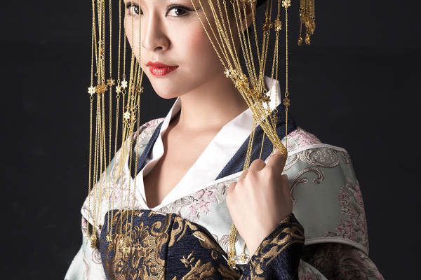 个人古装