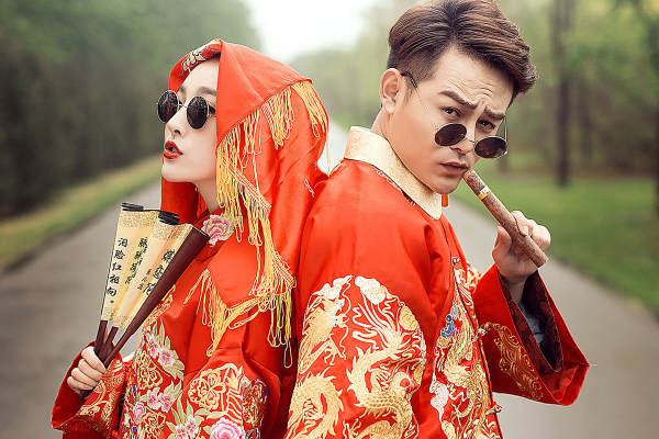 周先生&刘女士
