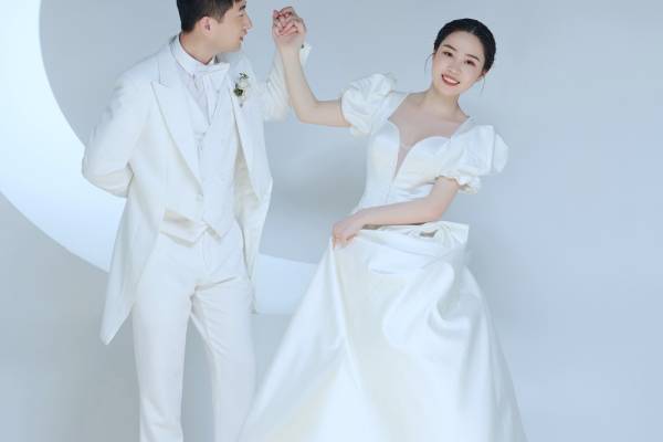 盛满温柔的月光调·室内ins风婚纱照