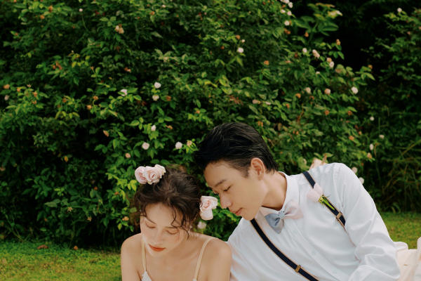 浪漫森系婚纱照