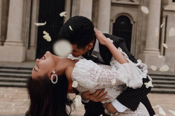 纪实风婚纱照