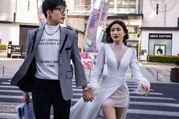 【纪梵希旅拍高端婚纱摄影】-都市旅拍