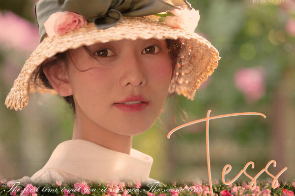 【锐摄影】初夏婚纱心动款，蔷薇花下的恋恋私语