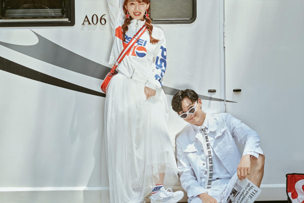 浪漫海岸丨简约轻松明快情侣日常生活结婚照