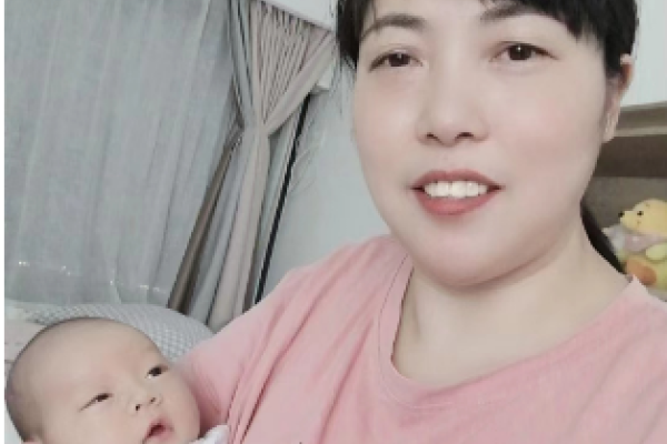 上海特级育婴师