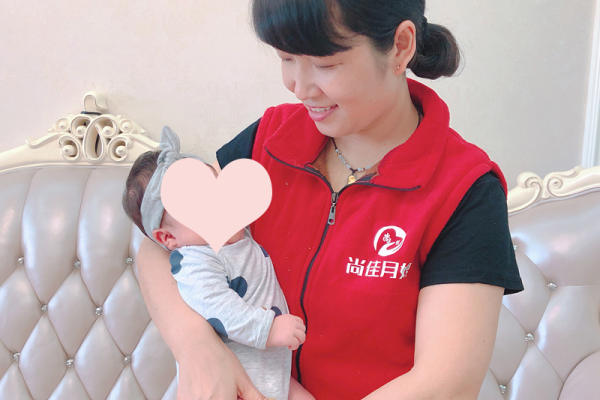 高端级别月嫂宫莉勤