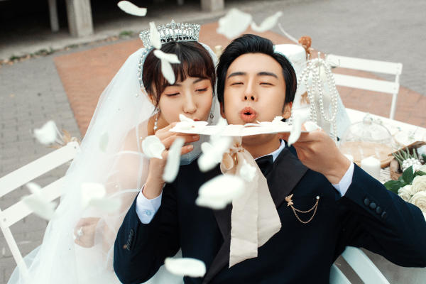 私人定制 |婚纱照|爆款好评|创意婚纱照|轻奢定制