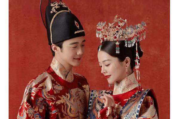 《内外双拍一价全包》婚纱照/海景婚纱摄影
