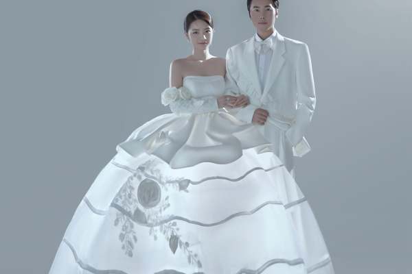 【爱的进行曲】结婚照
