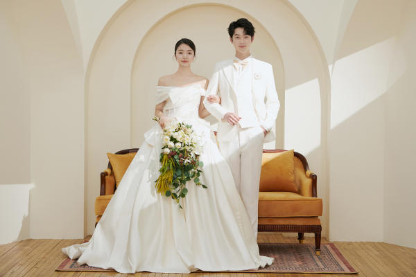 【光影艺术】口碑爆款婚纱照 | 服装任选 多对一