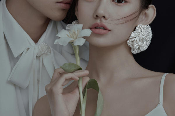 【岸芷汀兰婚纱摄影】拒绝千篇一律这组高级鱼尾婚纱照一定要拍