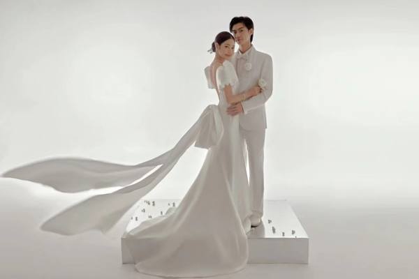 （车费门票全包）婚纱照特惠婚纱摄影