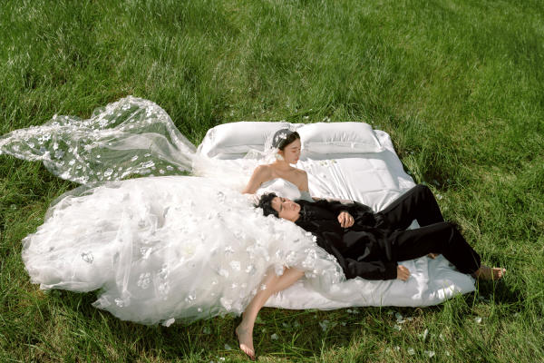 JUJIAO & 治愈草坪婚纱照