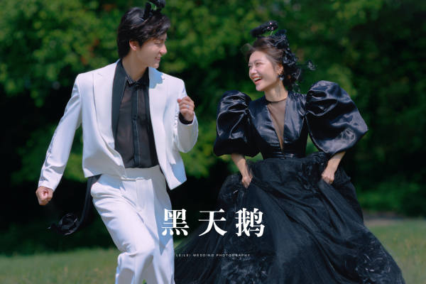 一眼万年的惊艳黑纱森系婚纱照！