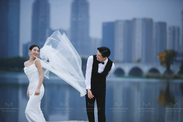 【浪漫纪实】电影质感婚纱照/总监团队+送品牌西服