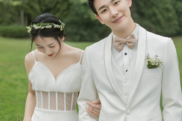 轻氧气婚纱照