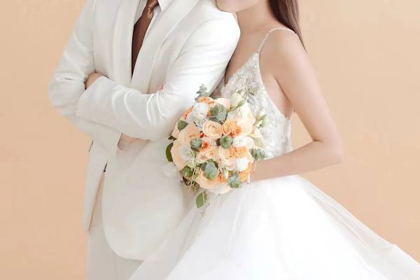 《活动专享》城市轻旅拍婚纱照/婚纱摄影