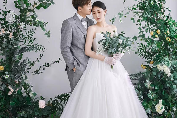 【唯一视觉极简韩式婚纱照】