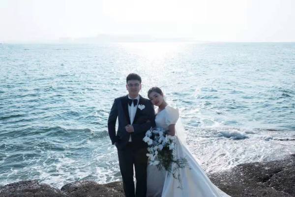 （车费门票全包）婚纱照特惠婚纱摄影