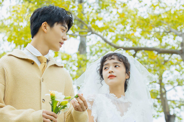 潮婚特惠专场，底片全送+服务升级