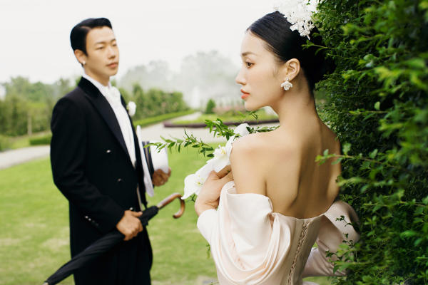奎恩<10588>婚纱照套餐