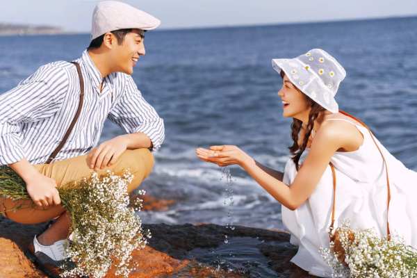 【网红爆款】婚纱照+送定制款婚纱