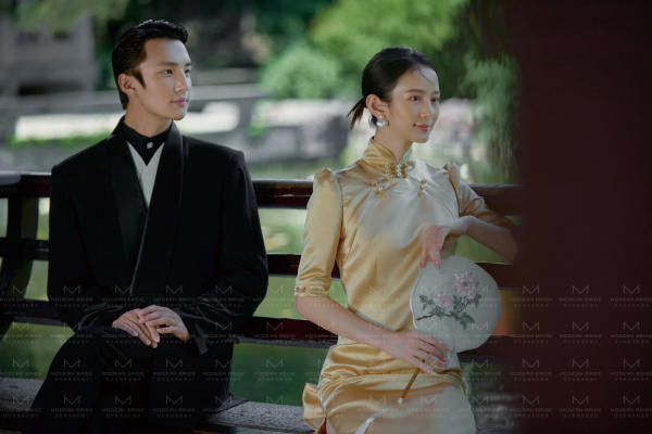 【风格任选】浪漫城市旅拍婚纱照+送婚纱+底片全送