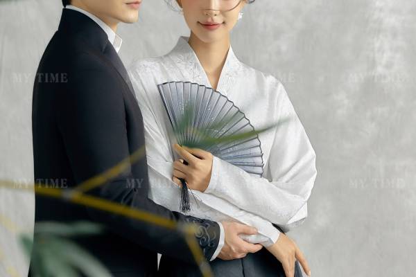 【麦田丨尊享系列】研发团队，每周限制拍1对婚纱照