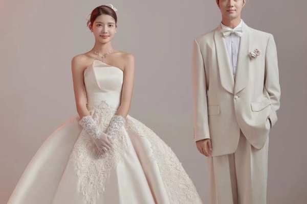 【首尔雨丝】室内极简婚纱照~简单又大方