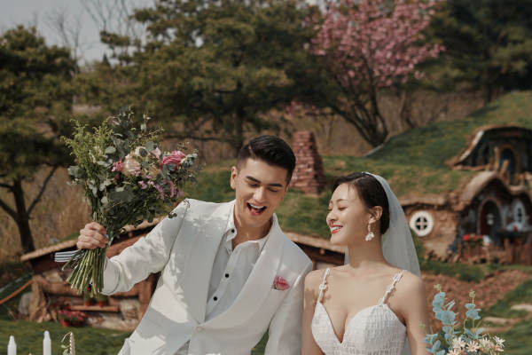 【限时特惠】简约婚纱照/性价比高