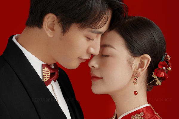 记录感动/给爱情的见证定制婚纱照