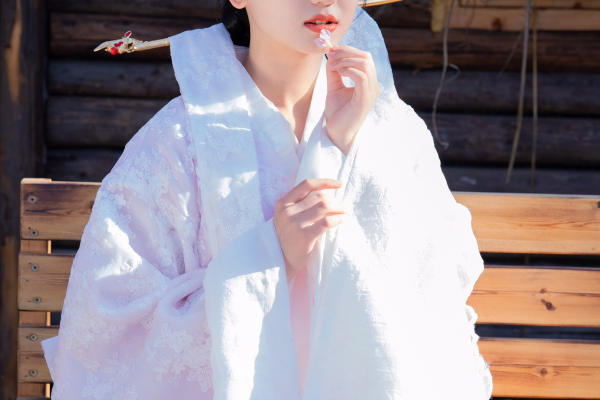 特色朝鲜服装