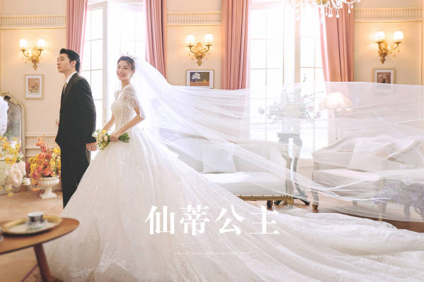 必拍款‼️高级有质感的宫廷风婚纱照👰‍♀️