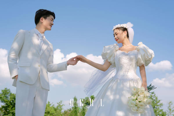 一整个美住，我的森系婚纱照太治愈啦